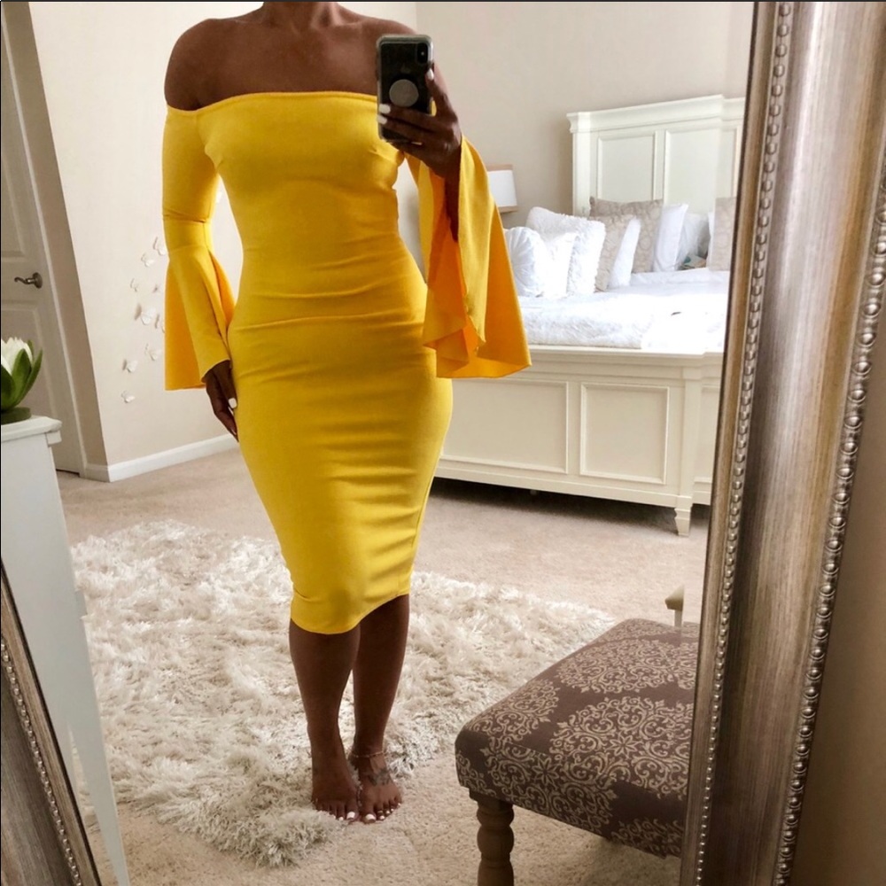 ☀️Boo-Hoo DRESS☀️